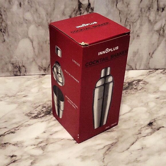 Metal Cocktail Shaker With Strainer & Lid 9 1/2" tall New - Picture 7 of 10